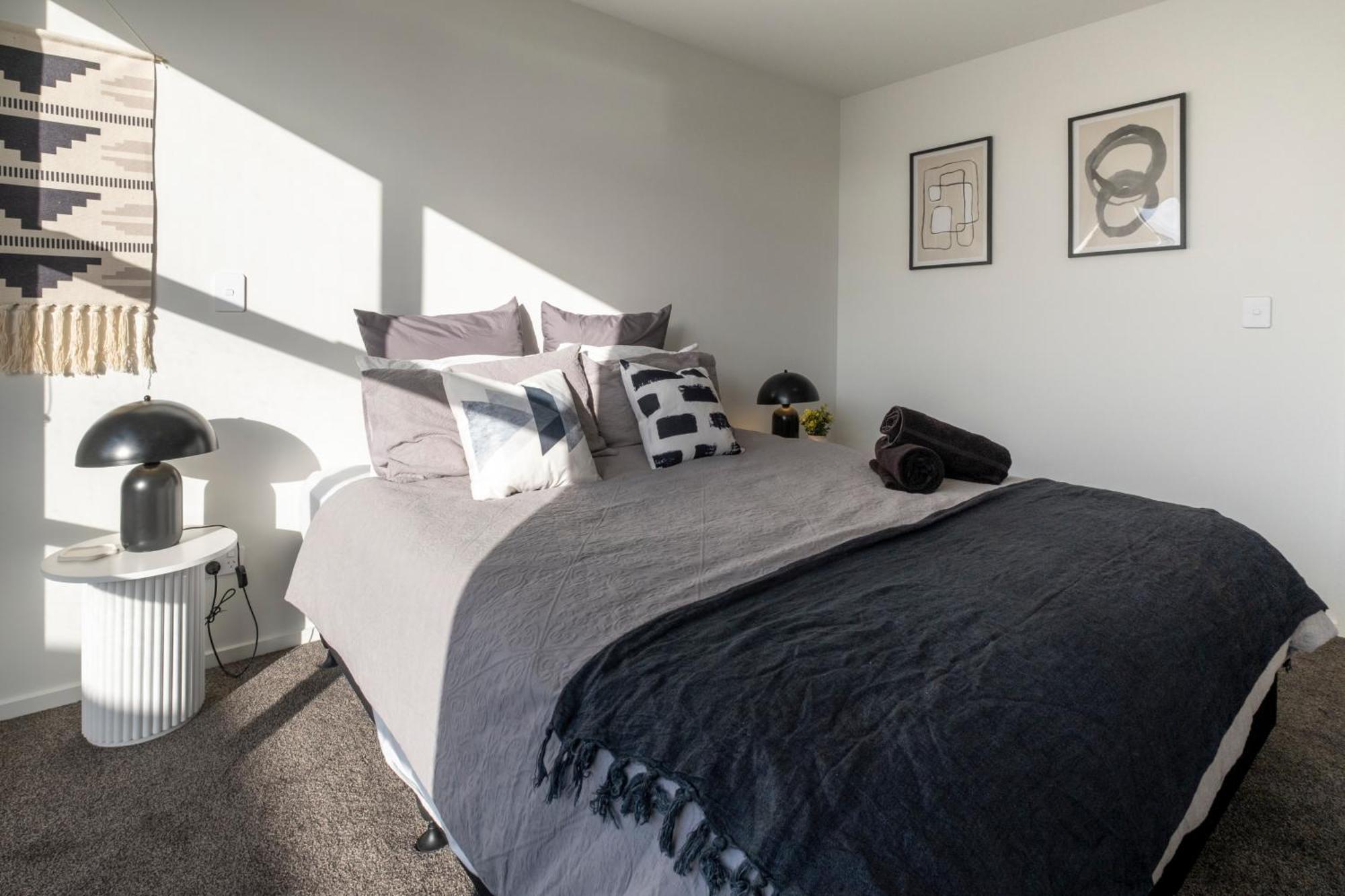 Luxury 2 Bed Townhome In Cbd 크라이스트처치 외부 사진