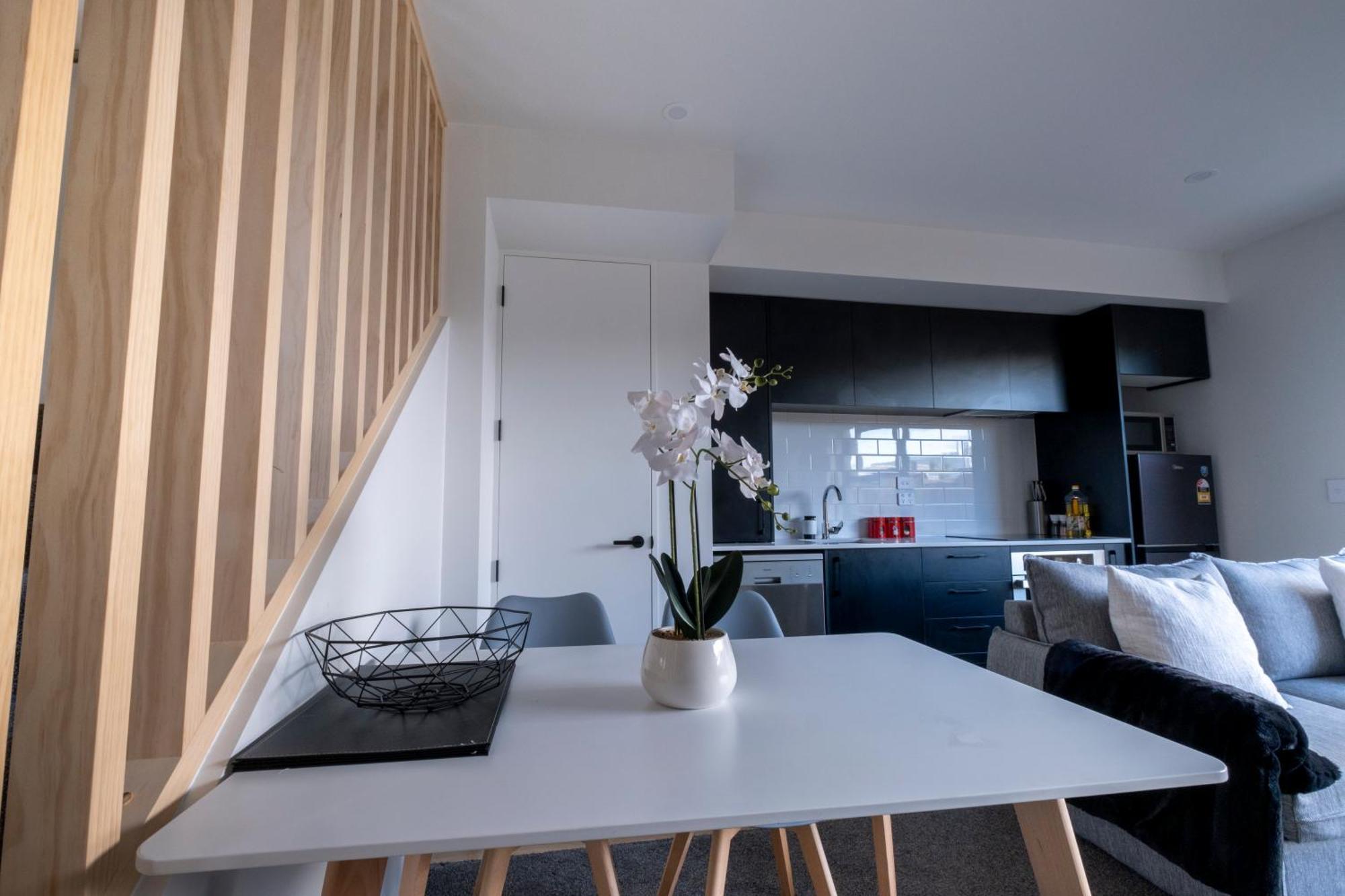 Luxury 2 Bed Townhome In Cbd 크라이스트처치 외부 사진