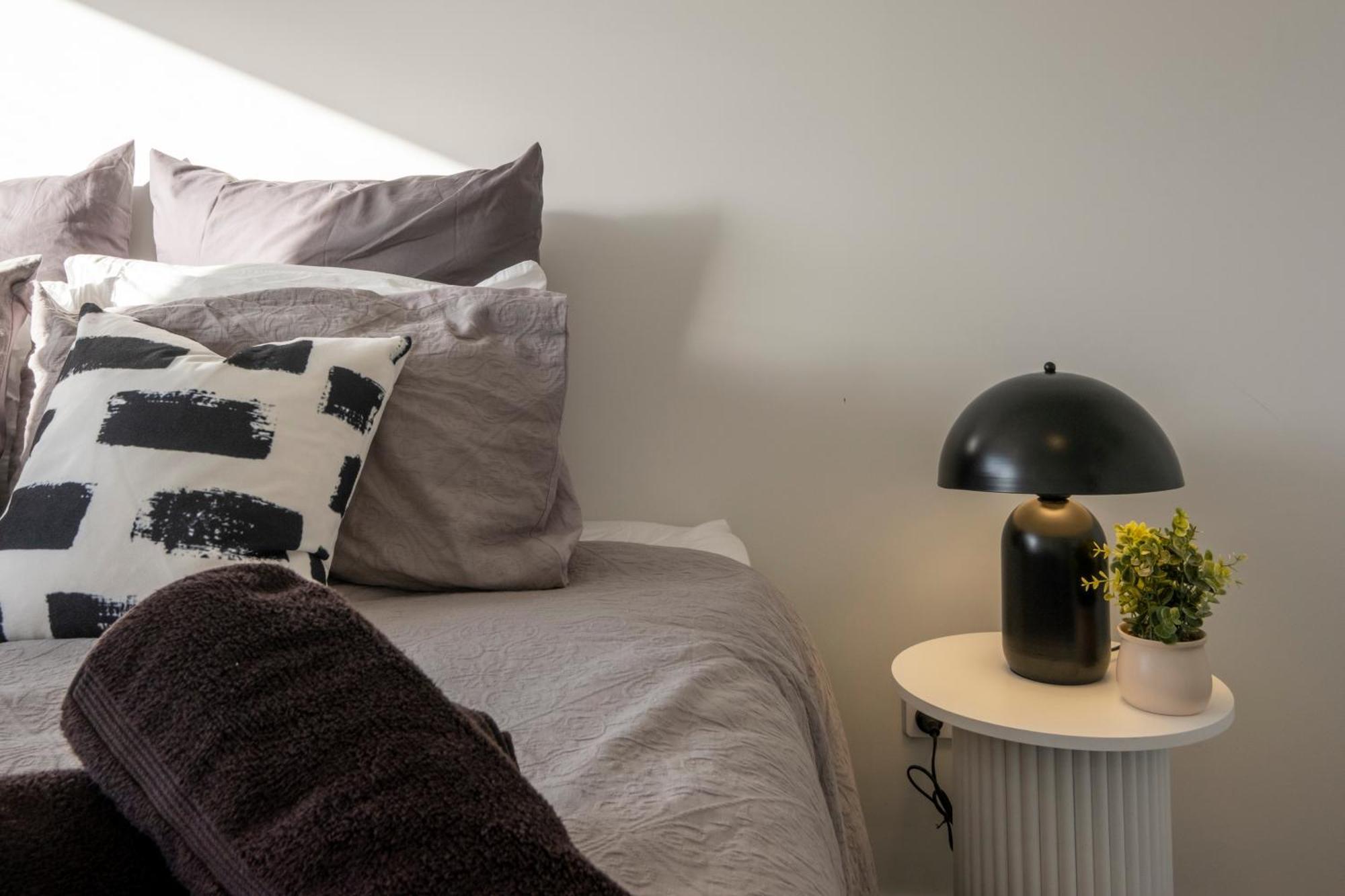 Luxury 2 Bed Townhome In Cbd 크라이스트처치 외부 사진