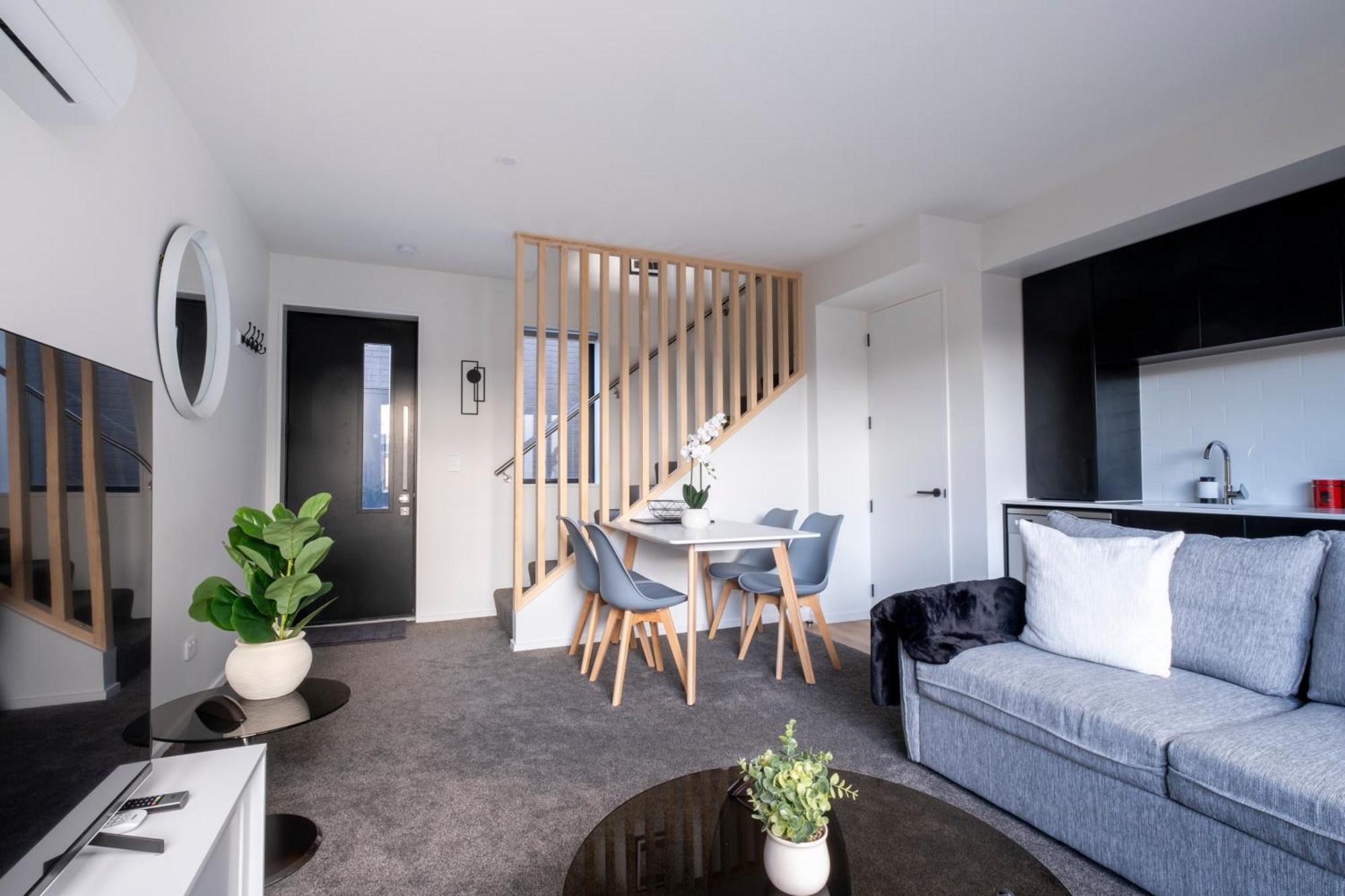 Luxury 2 Bed Townhome In Cbd 크라이스트처치 외부 사진