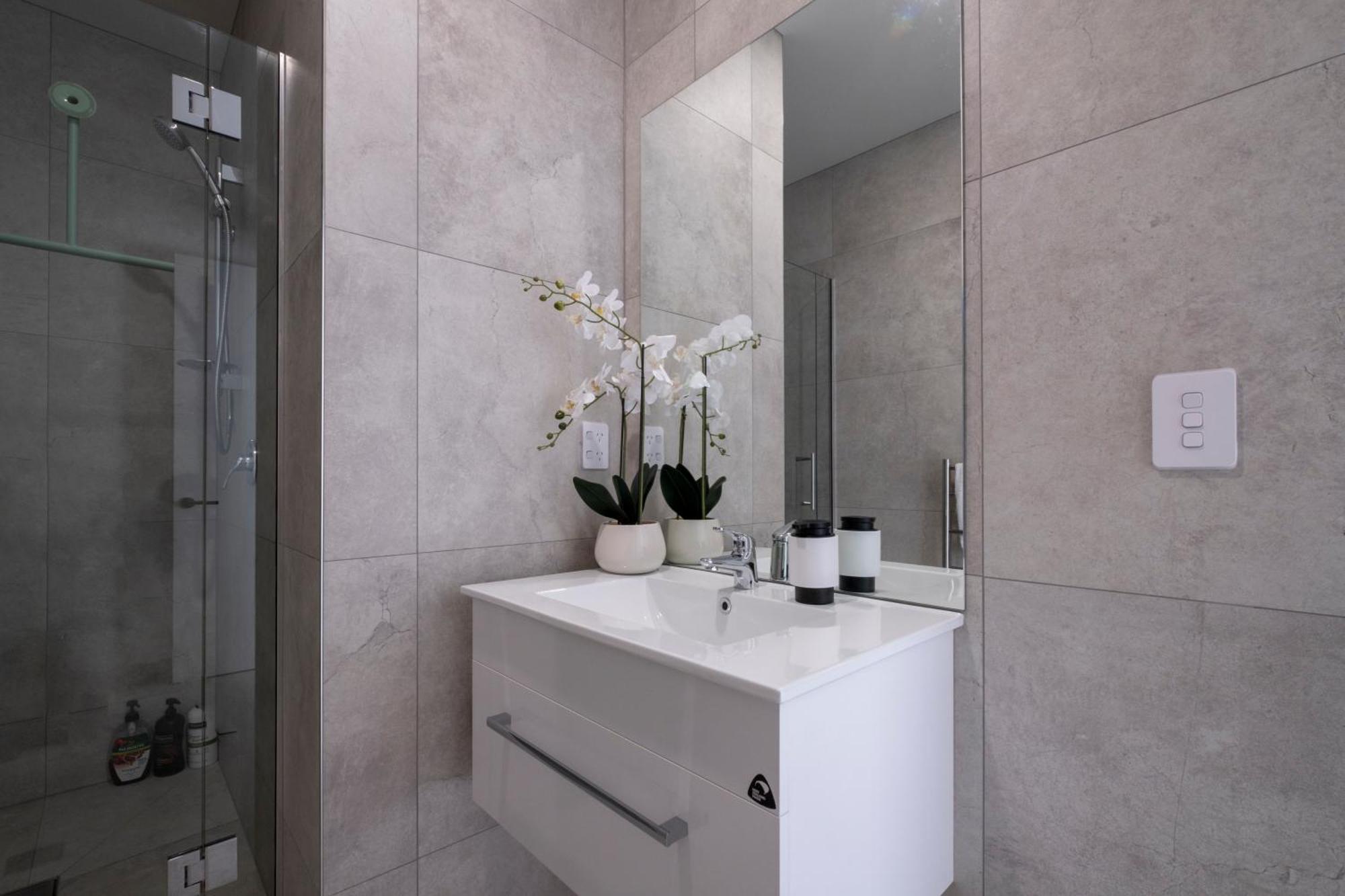 Luxury 2 Bed Townhome In Cbd 크라이스트처치 외부 사진